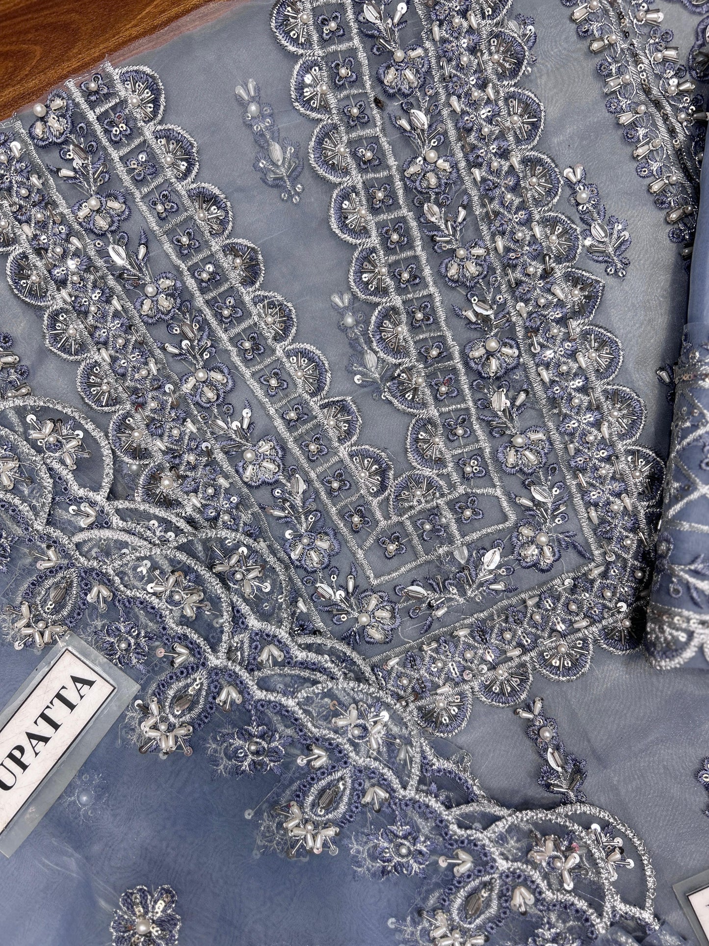 ZAHA LUXURY EMBROIDERED ADDA WORK ORGANZA - 3 PC UNSTITCHED