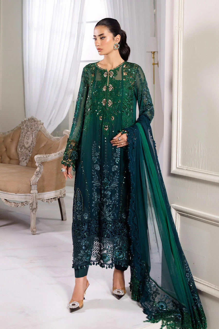 MARIA B EMBROIDERED CHIFFON HAND EMBELLISHED - 3 PC UNSTITCHED