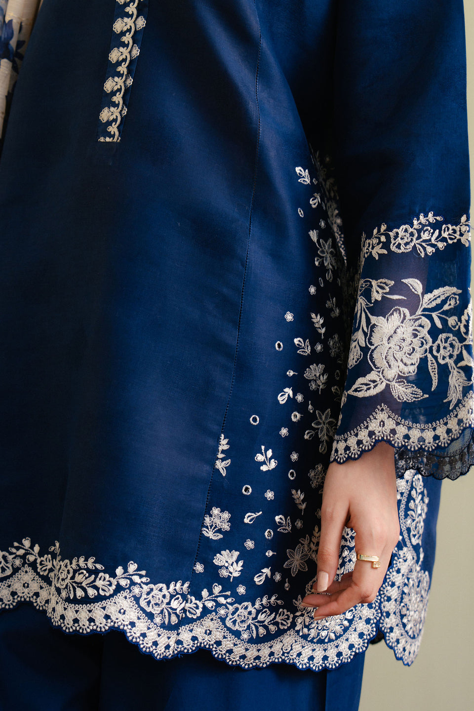 COCO BY ZARA SHAHJAHAN EMBROIDERED LAWN - 3 PC UNSTITCHED