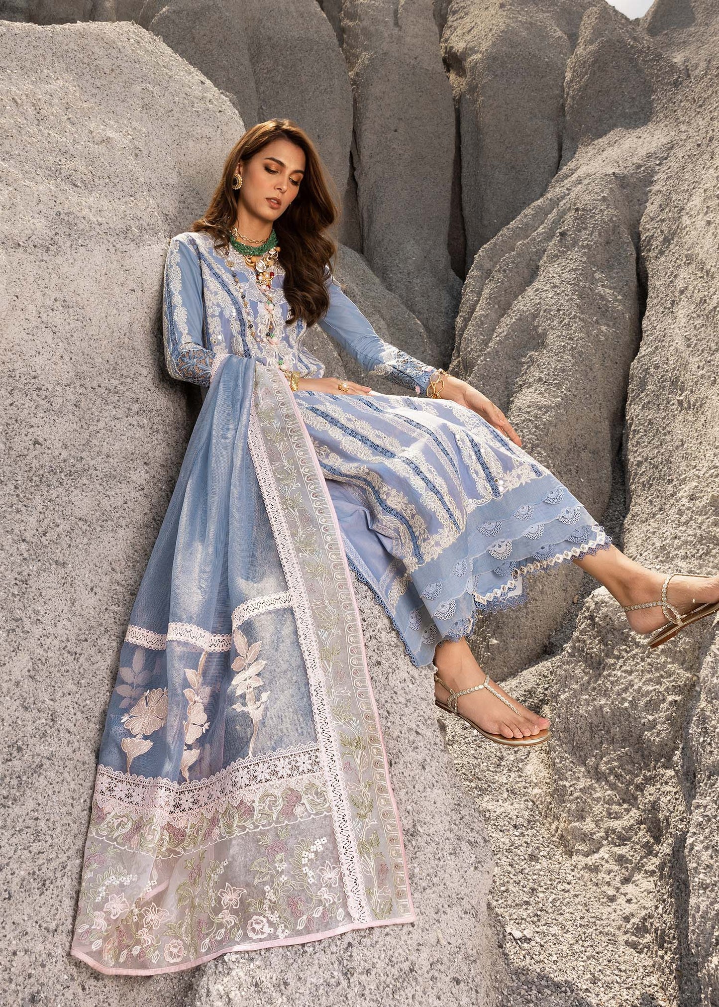 SAIRA SHAKIRA EMBROIDERED LAWN - 3 PC UNSTITCHED