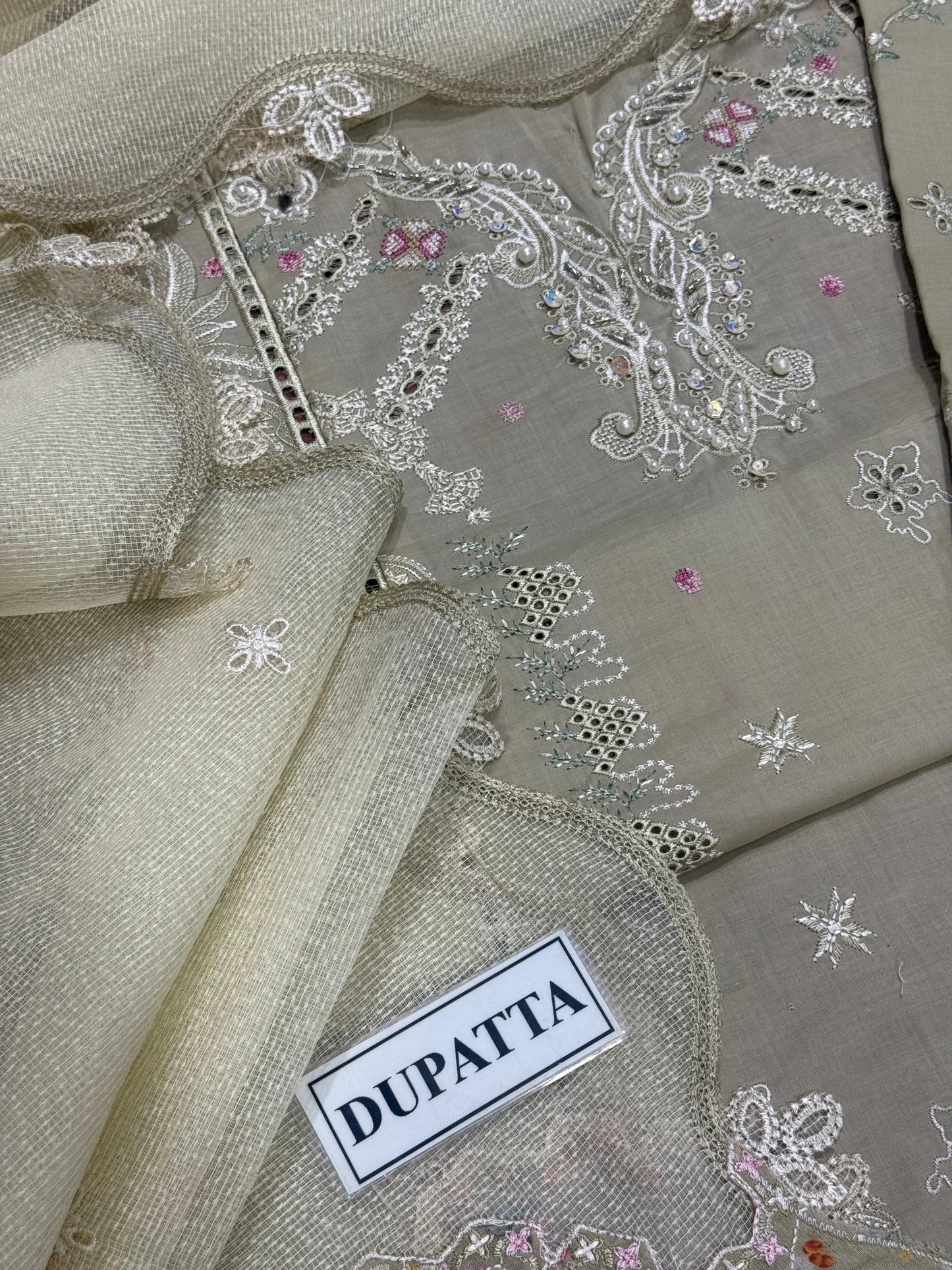 QALAMKAR SAHIL EMBROIDERED LAWN - 3 PC UNSTITCHED