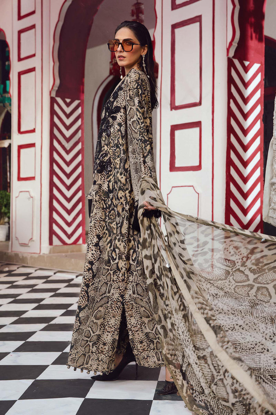 MARIA B FORMALS EMBROIDERED PRINTED LAWN - 3 PC UNSTITCHED