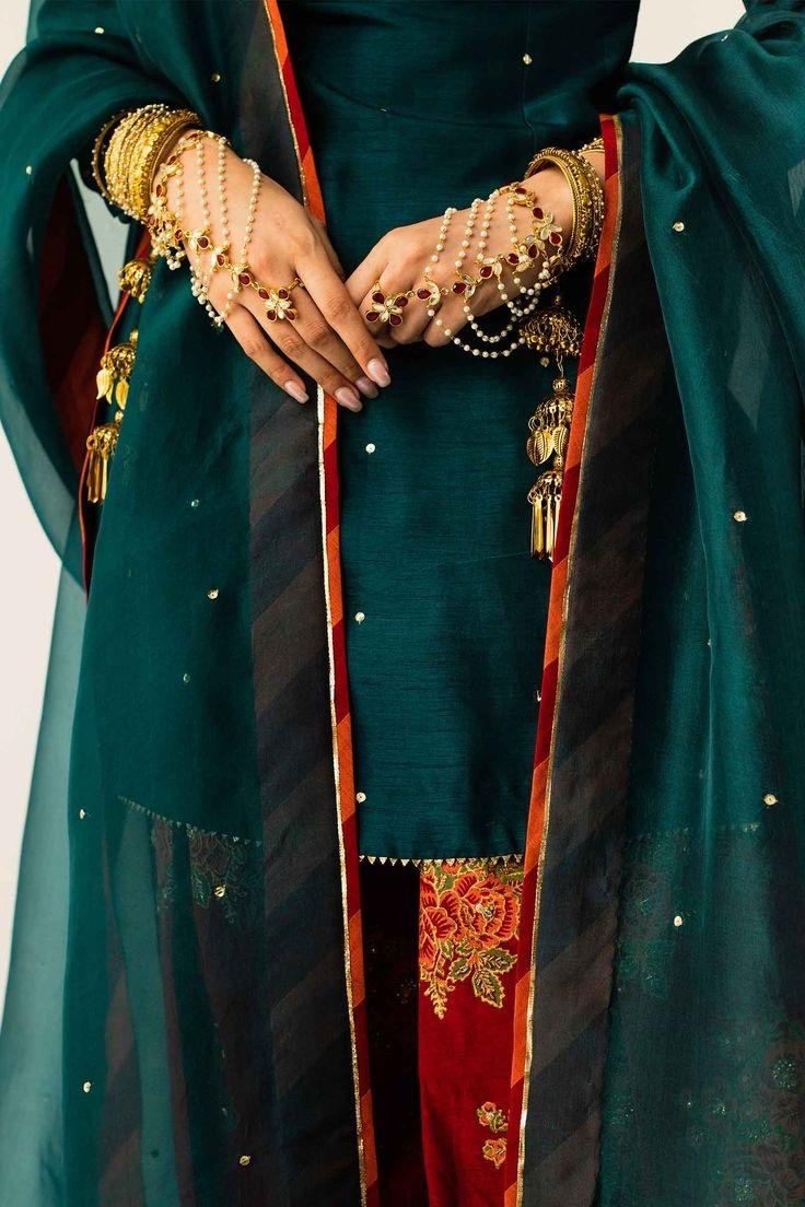 ETHNC EMBROIDERED CHIFFON DRESS FARSHI SHALWAR - 3 PC UNSTITCHED