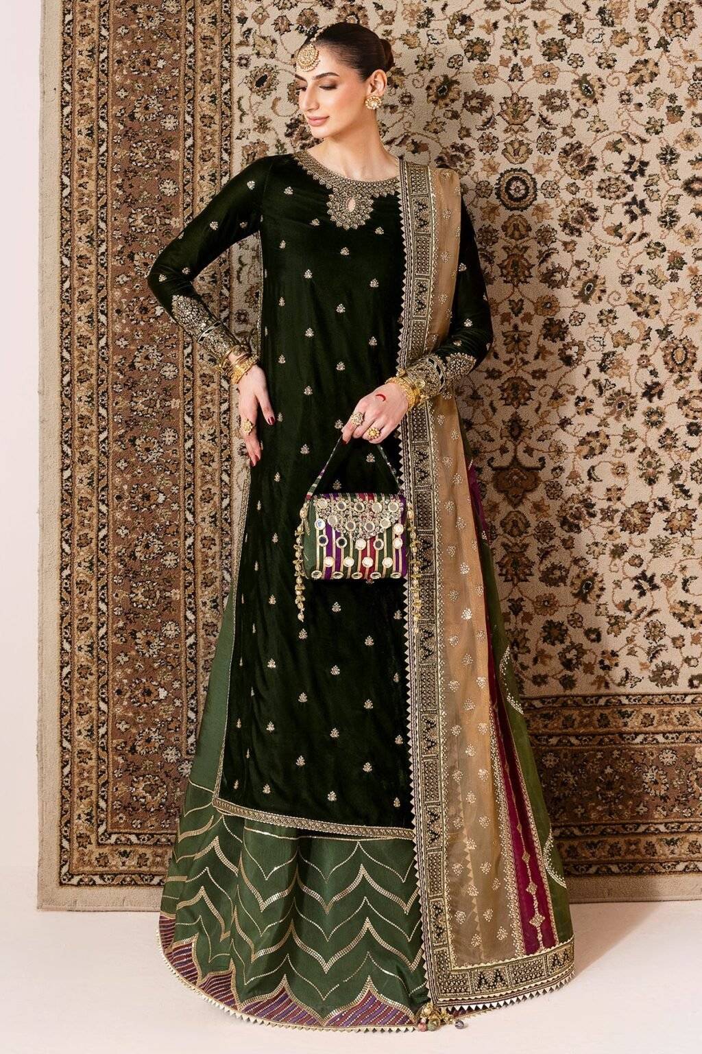 JAZMIN EMBROIDERED VELVET - 3 PC UNSTITCHED