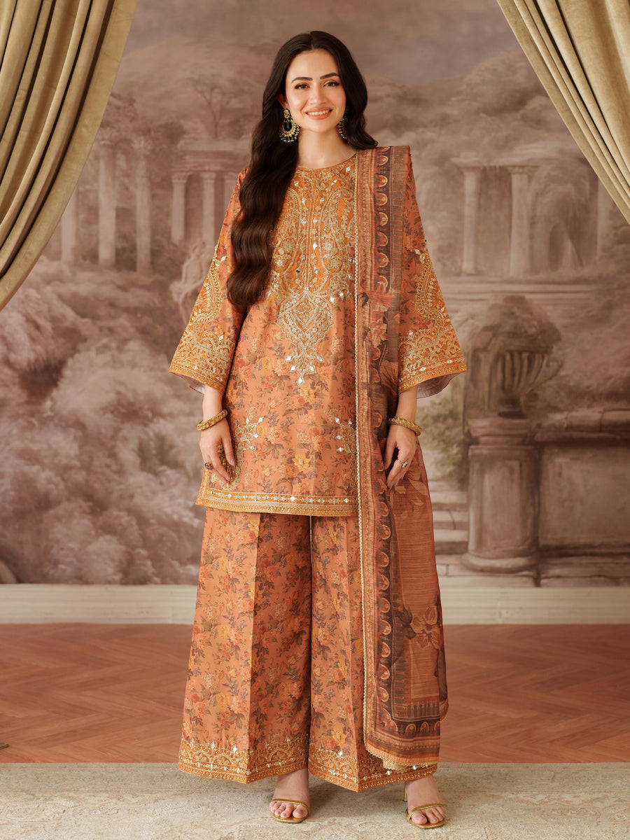 MOHAGNI EMBROIDERED LAWN - 3 PC UNSTITCHED