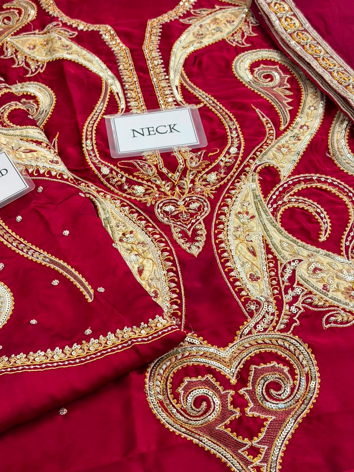 ETHNC LUXURY EMBROIDERED SILK KAFTAN - 3 PC UNSTITCHED