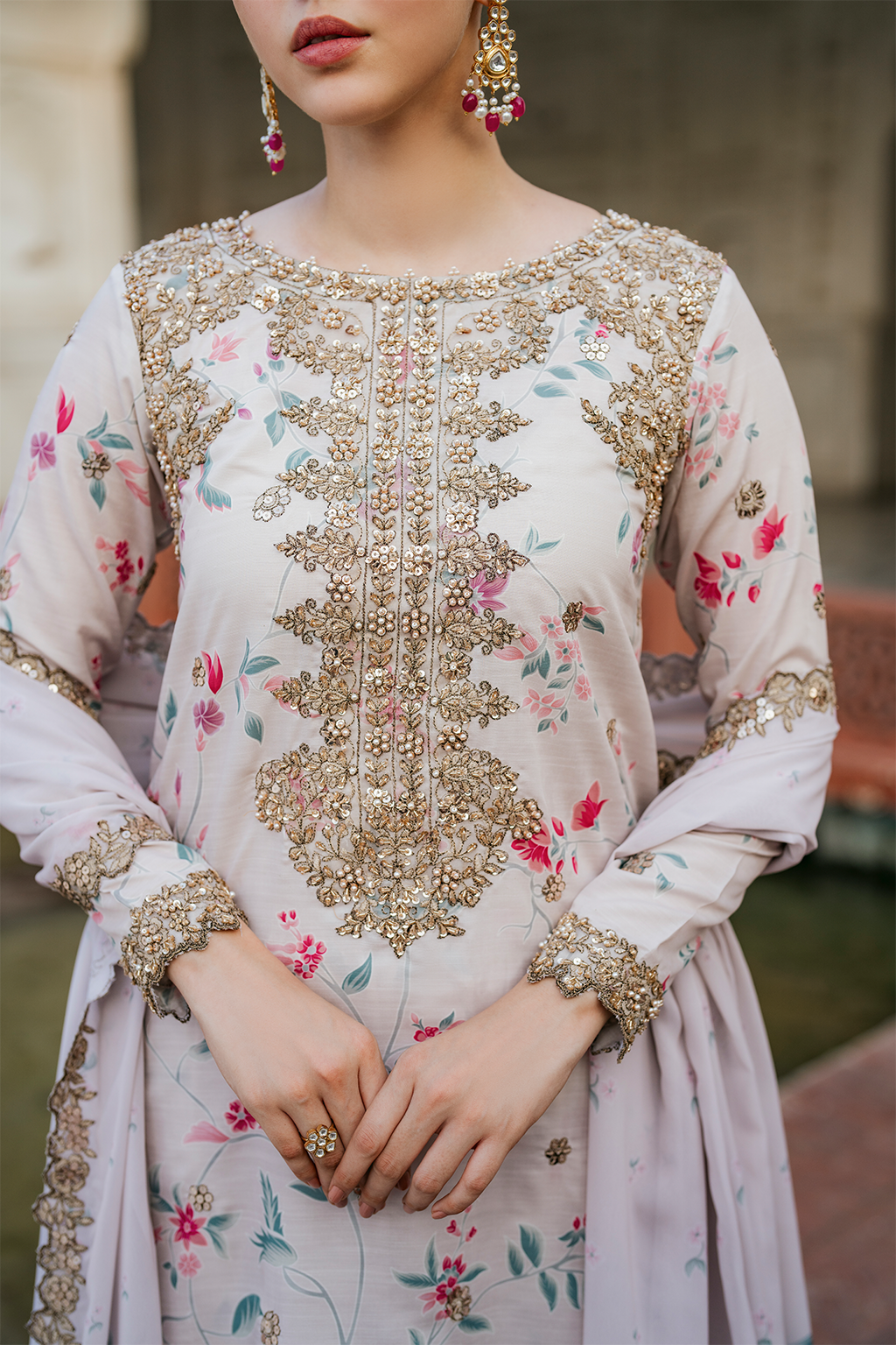 IZNIK EMBROIDERED LAWN - 3 PC UNSTITCHED