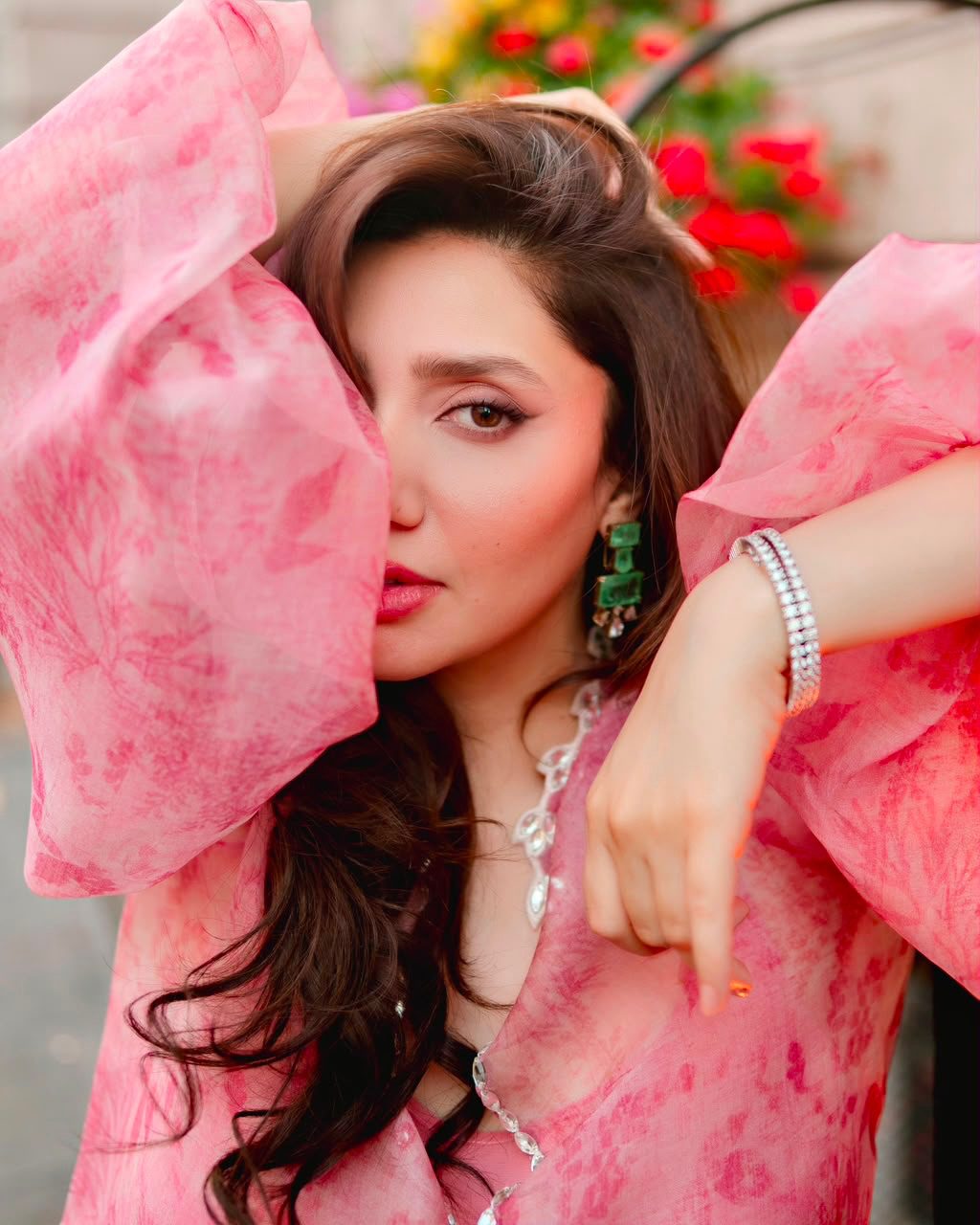 MAHIRA KHAN EMBROIDERED LAVA SILK DRESS - 3 PC UNSTITCHED