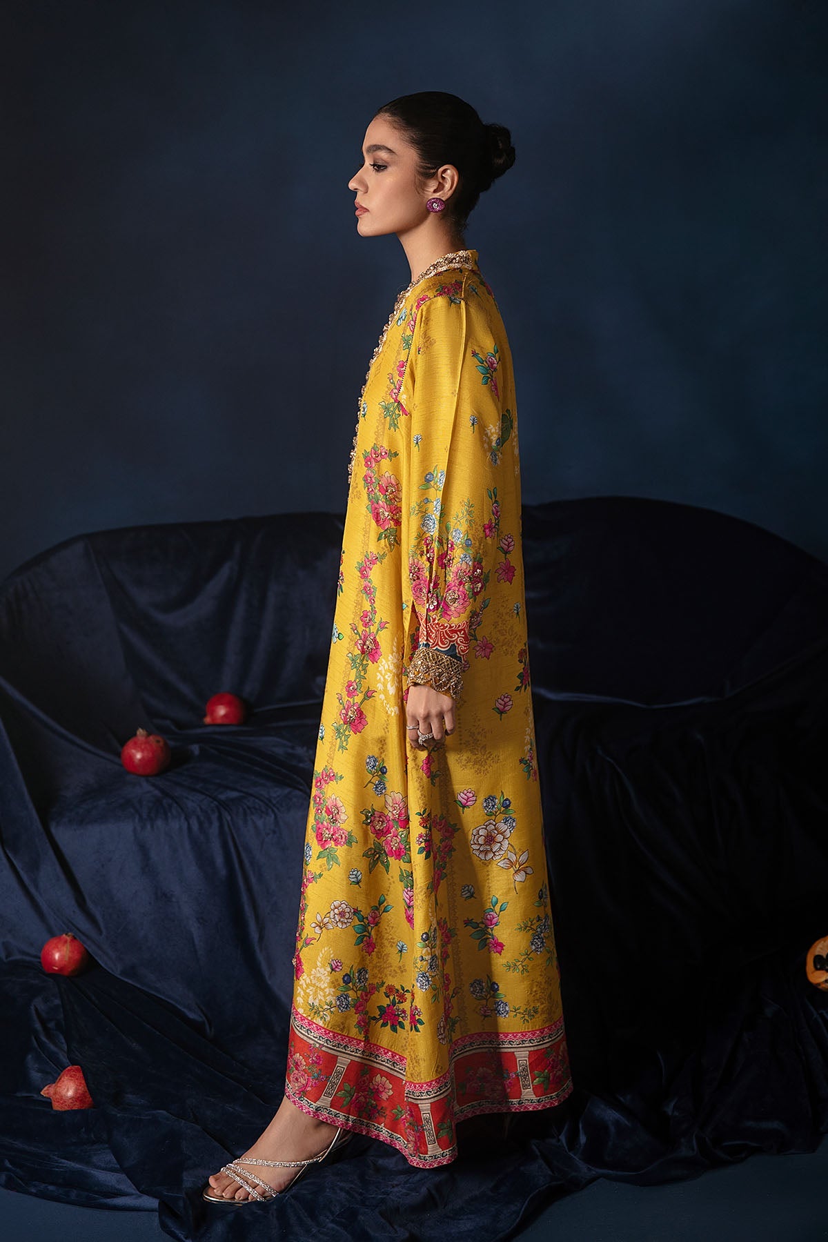 AMMARA KHAN SWISS LAWN FORMALS - 3 PC UNSTITCHED