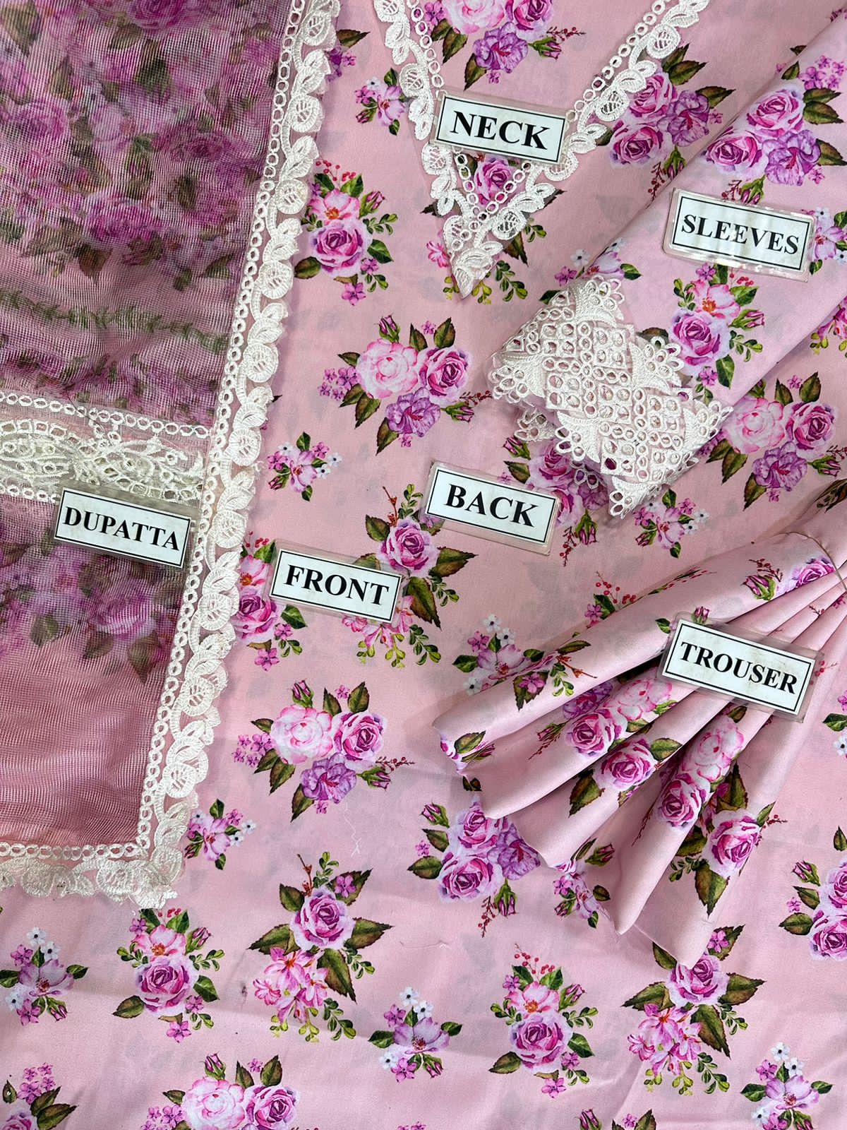 Baroque Swiss Lawn Collection 3 pc Unstitched Suit