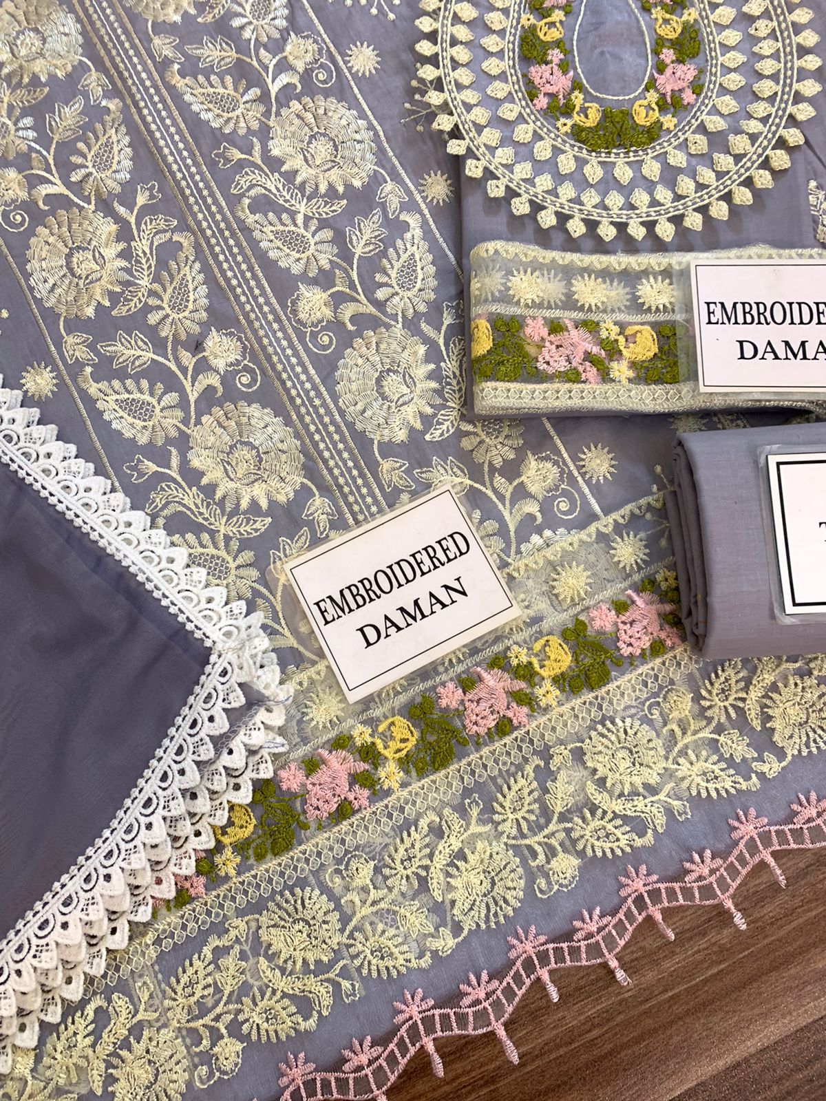 BIN ILYAS LUXURY EMBROIDERED LAWN - 3 PC UNSTITCHED