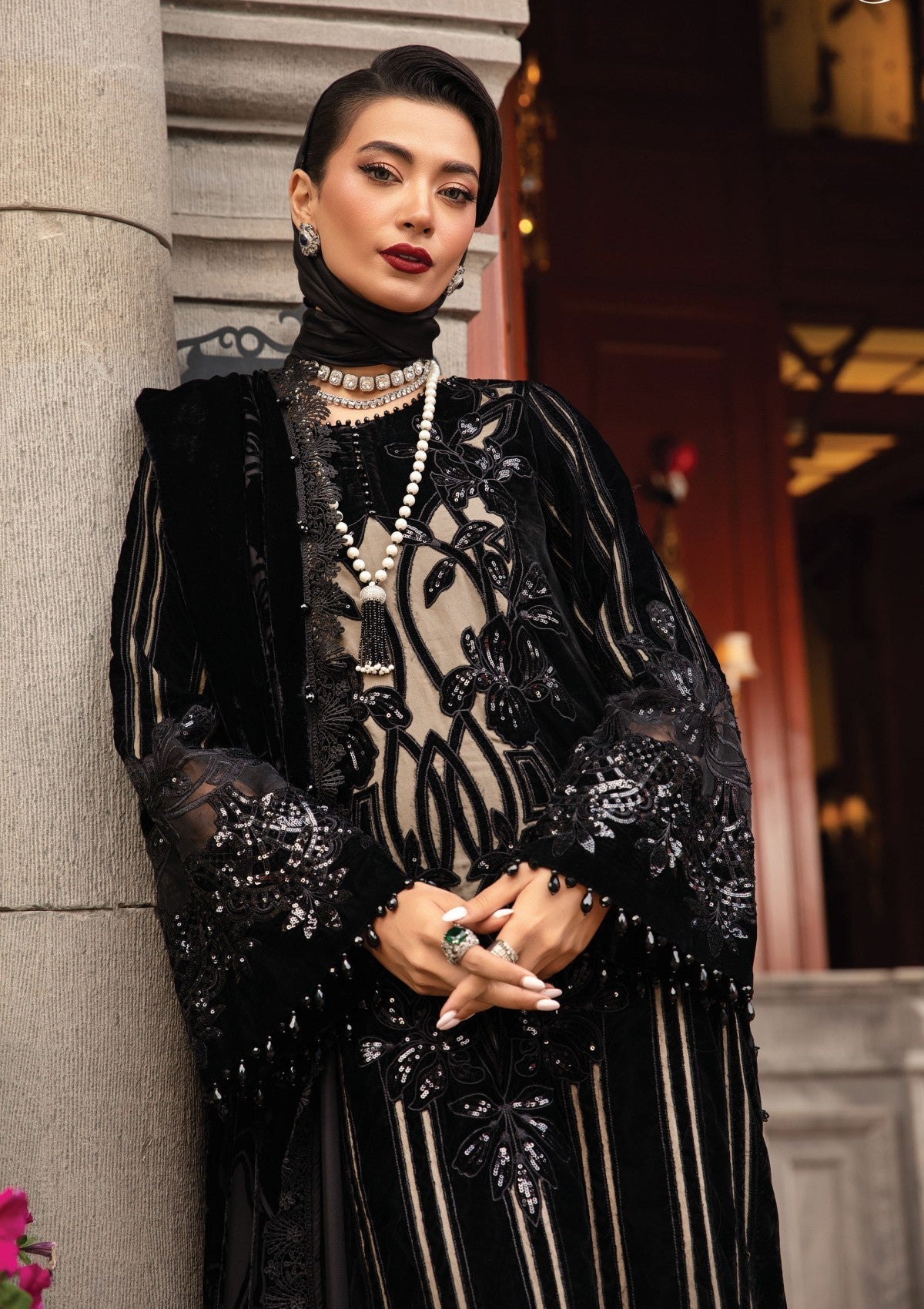 MARIA B FORMALS EMBROIDERED PRINTED LAWN - 3 PC UNSTITCHED