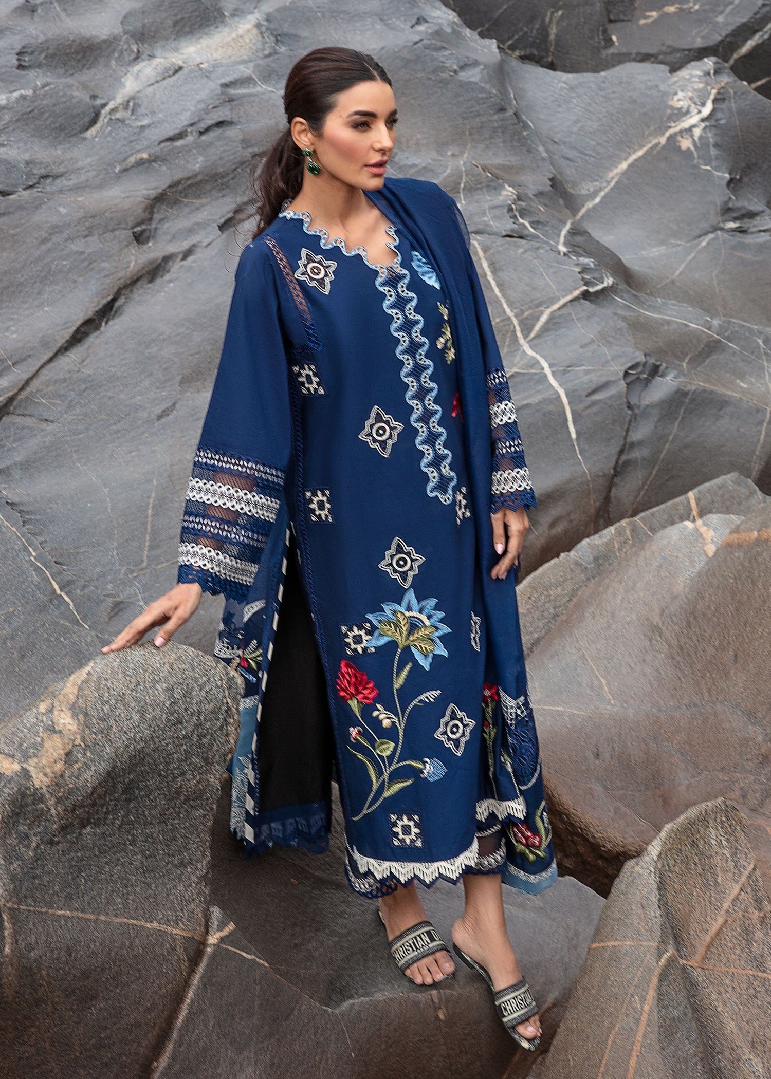CRIMSON LUXURY CHIKANKARI EMBROIDERED LAWN - 3 PC UNSTITCHED