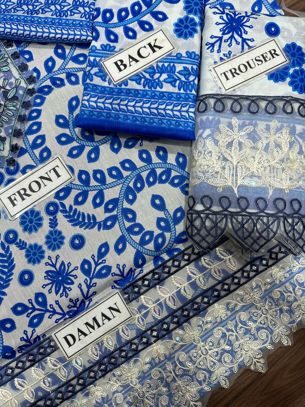 MARIA B FORMALS PRINTED EMBROIDERED LAWN - 3 PC UNSTITCHED
