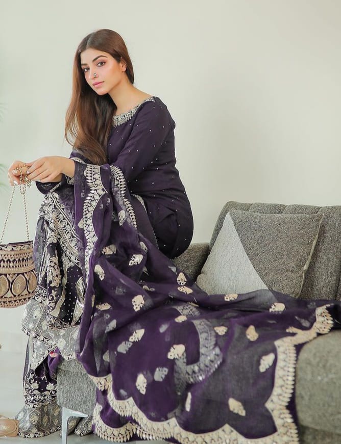 LAAM LUXURY ORGANZA EMBROIDERED 3 - PC UNSTITCHED