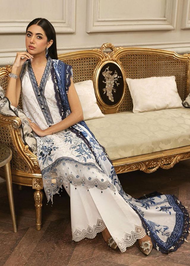 ANAYA LUXURY CHIKANKARI EMBROIDERED LAWN - 3 PC UNSTITCHED