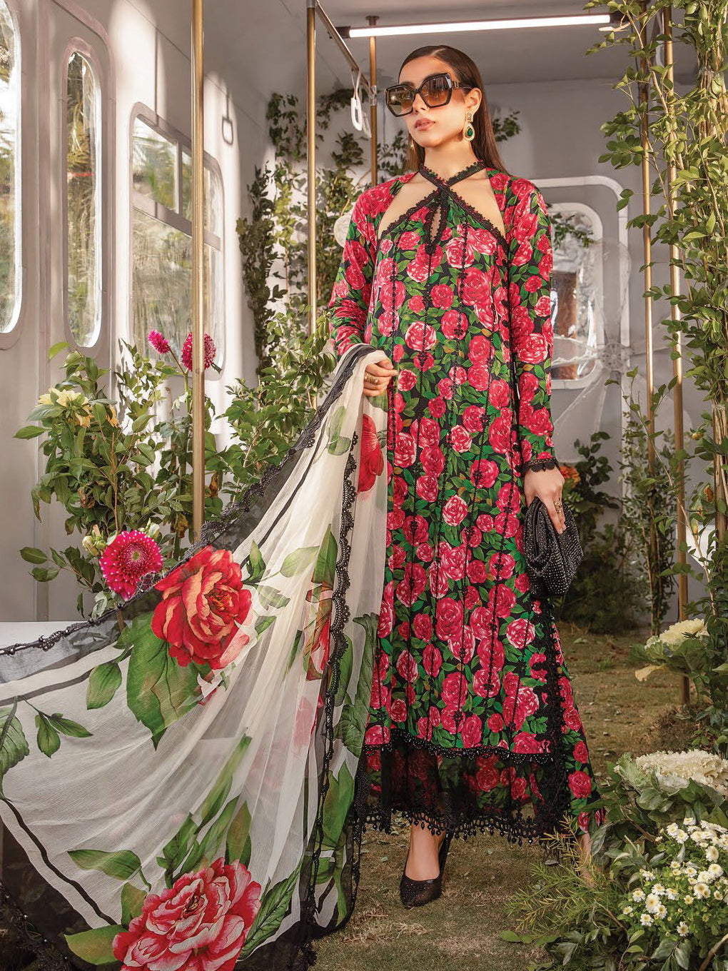 MARIA B LUXURY EMBROIDERED LAWN - 3 PC UNSTITCHED