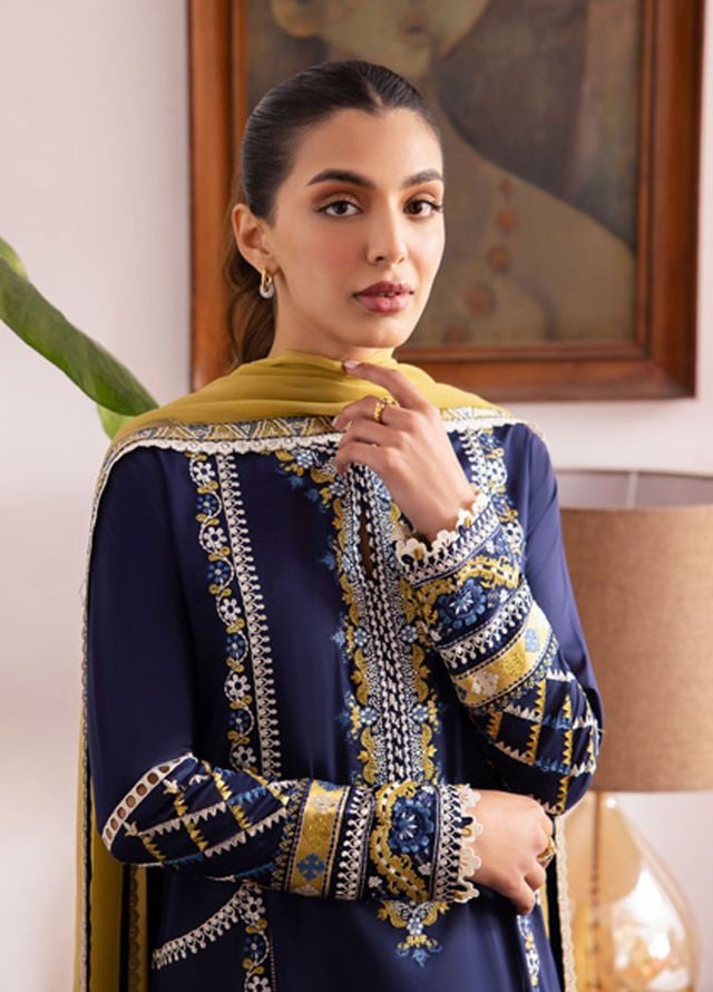 ZAHA LUXURY EMBROIDERED LAWN - 3 PC UNSTITCHED