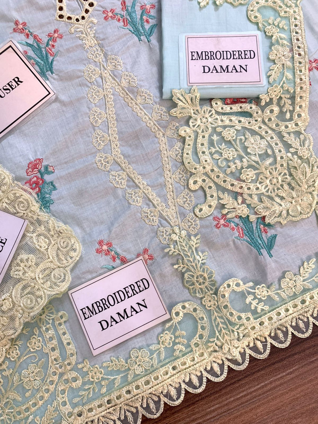 AABAYAAN LUXURY CHIKANKARI EMBROIDERED LAWN - 3 PC UNSTITCHED