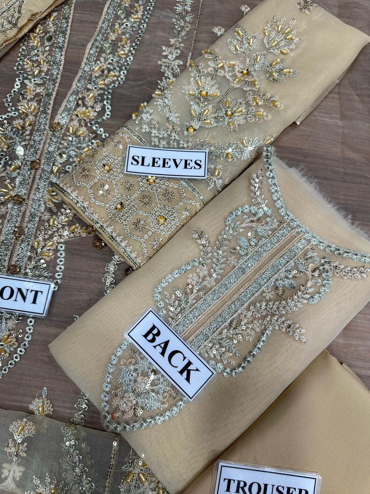 GULAAL LUXURY WEDDING EMBROIDERED ORGANZA - 3 PC UNSTITCHED