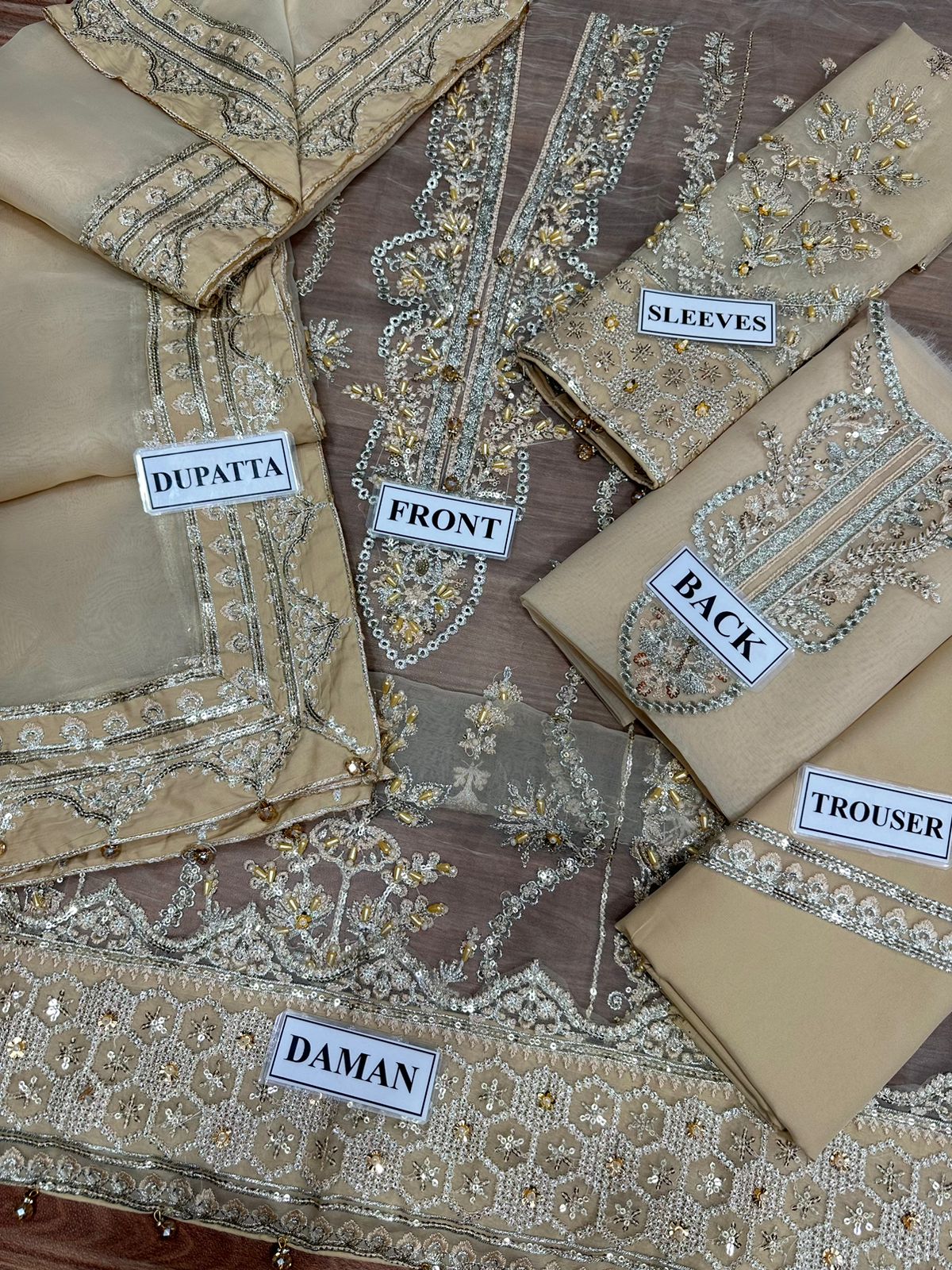GULAAL LUXURY WEDDING EMBROIDERED ORGANZA - 3 PC UNSTITCHED