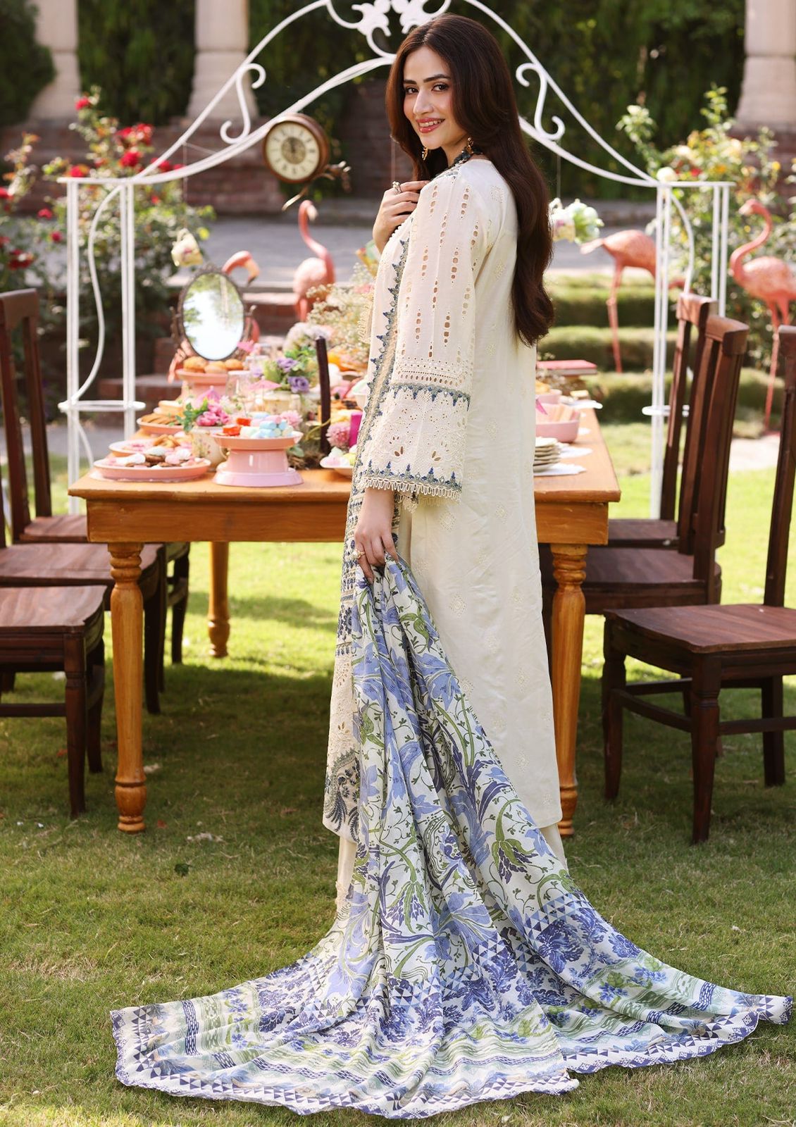 ELAF LUXURY CHIKANKARI EMBROIDERED LAWN - 3 PC UNSTITCHED