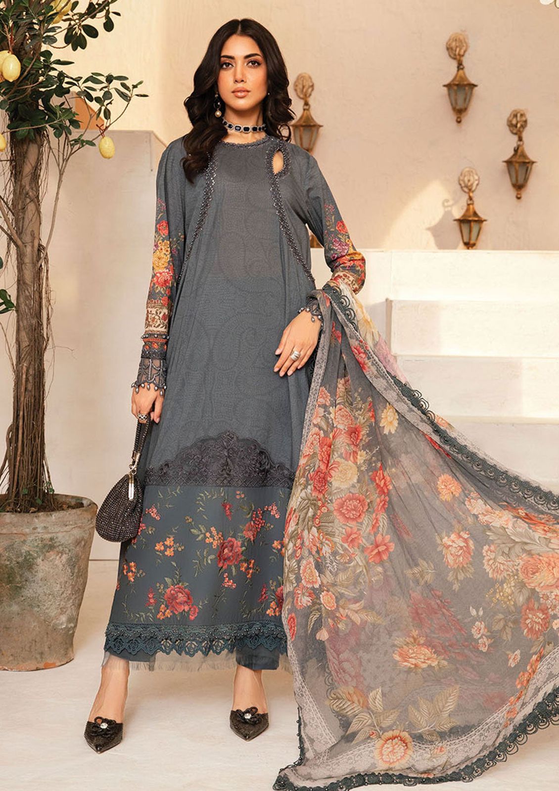 MARIA B LUXURY EMBROIDERED LAWN - 3 PC UNSTITCHED