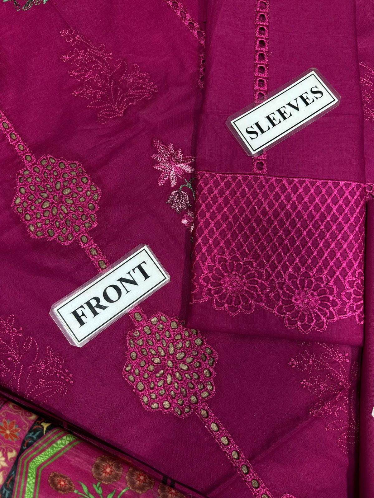 MARIA B FORMALS CUTWORK EMBROIDERED LAWN - 3 PC UNSTITCHED