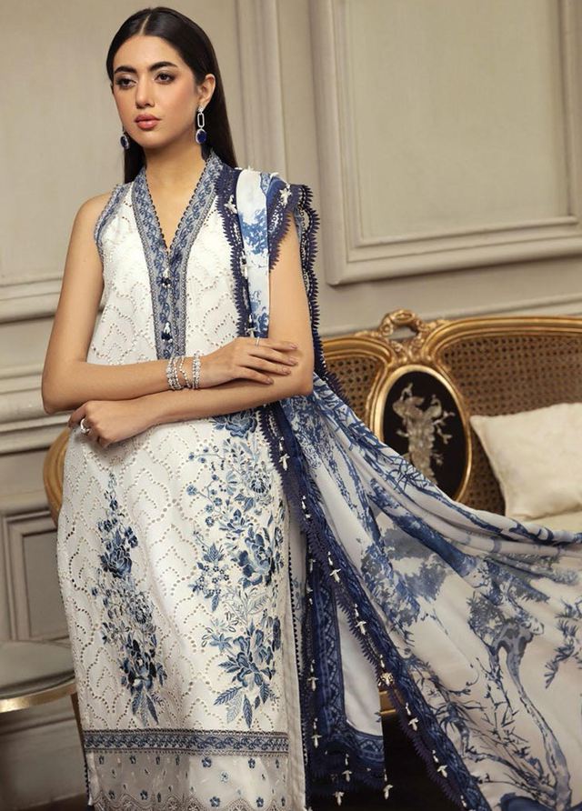 ANAYA LUXURY CHIKANKARI EMBROIDERED LAWN - 3 PC UNSTITCHED