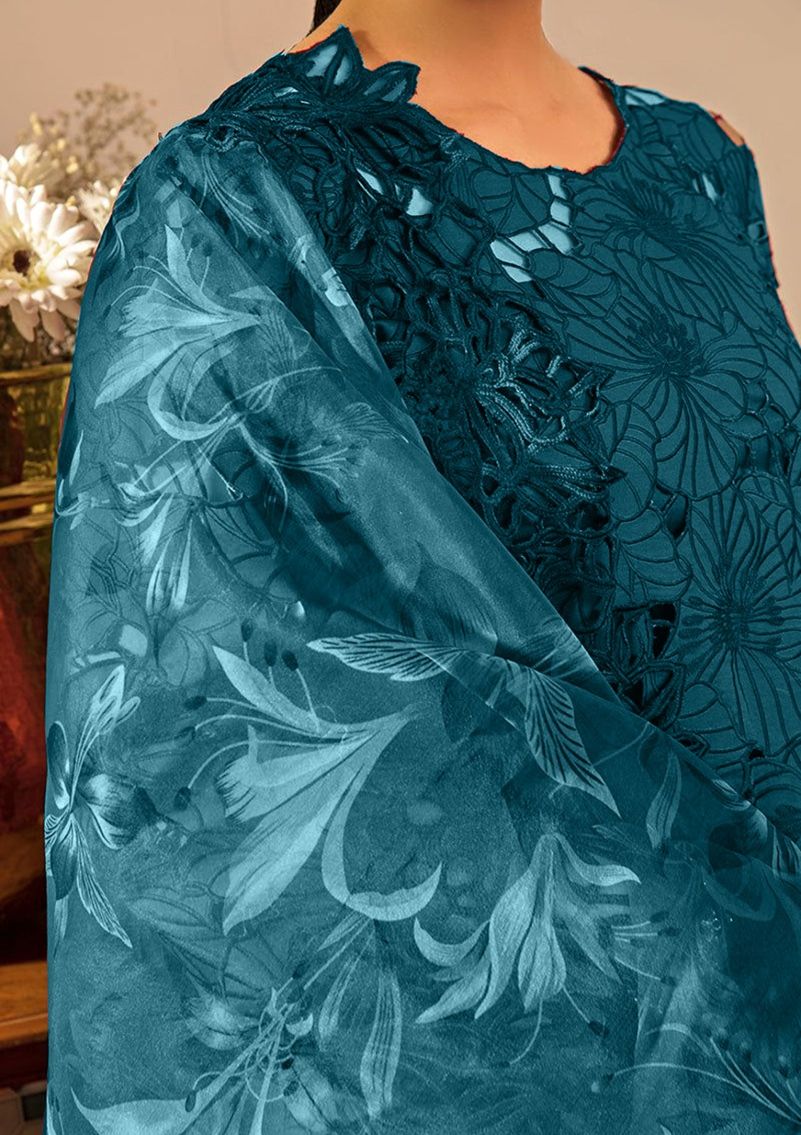 RANG RASIYA LUXURY CHIKANKARI EMBROIDERED LAWN - 3 PC UNSTITCHED