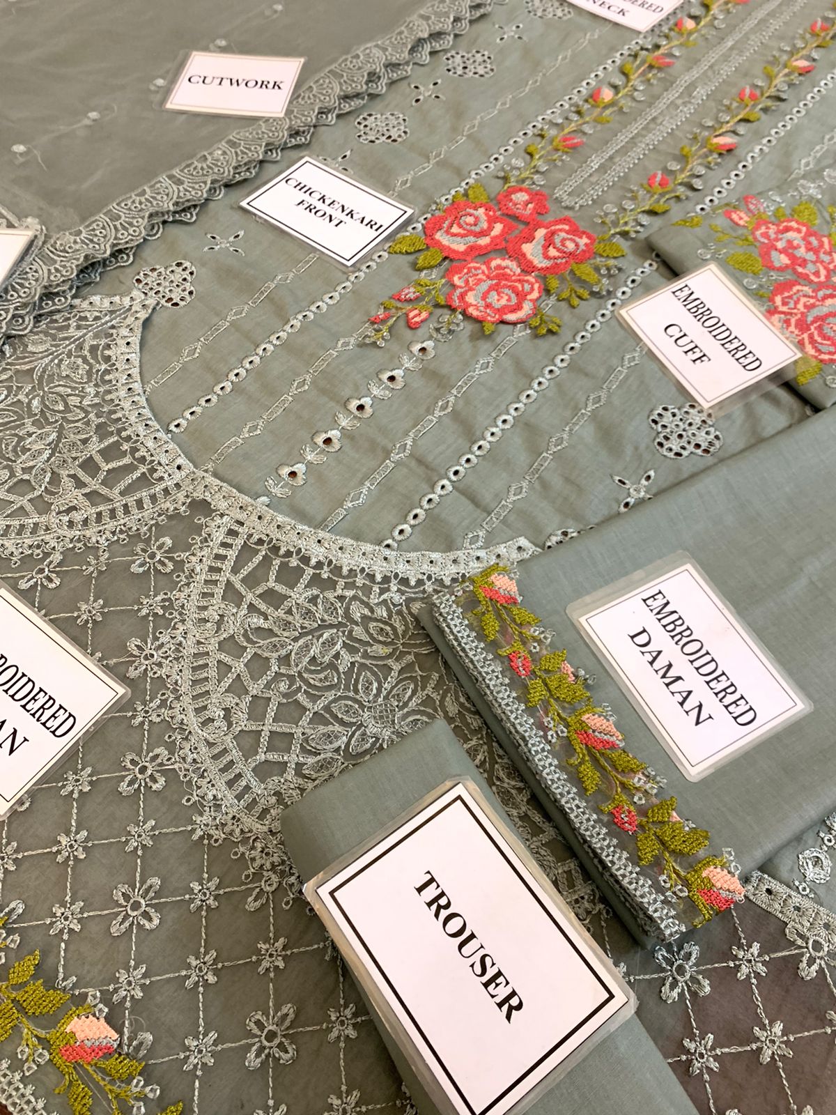 MARIA B LUXURY CHIKANKARI EMBROIDERED LAWN - 3 PC UNSTITCHED
