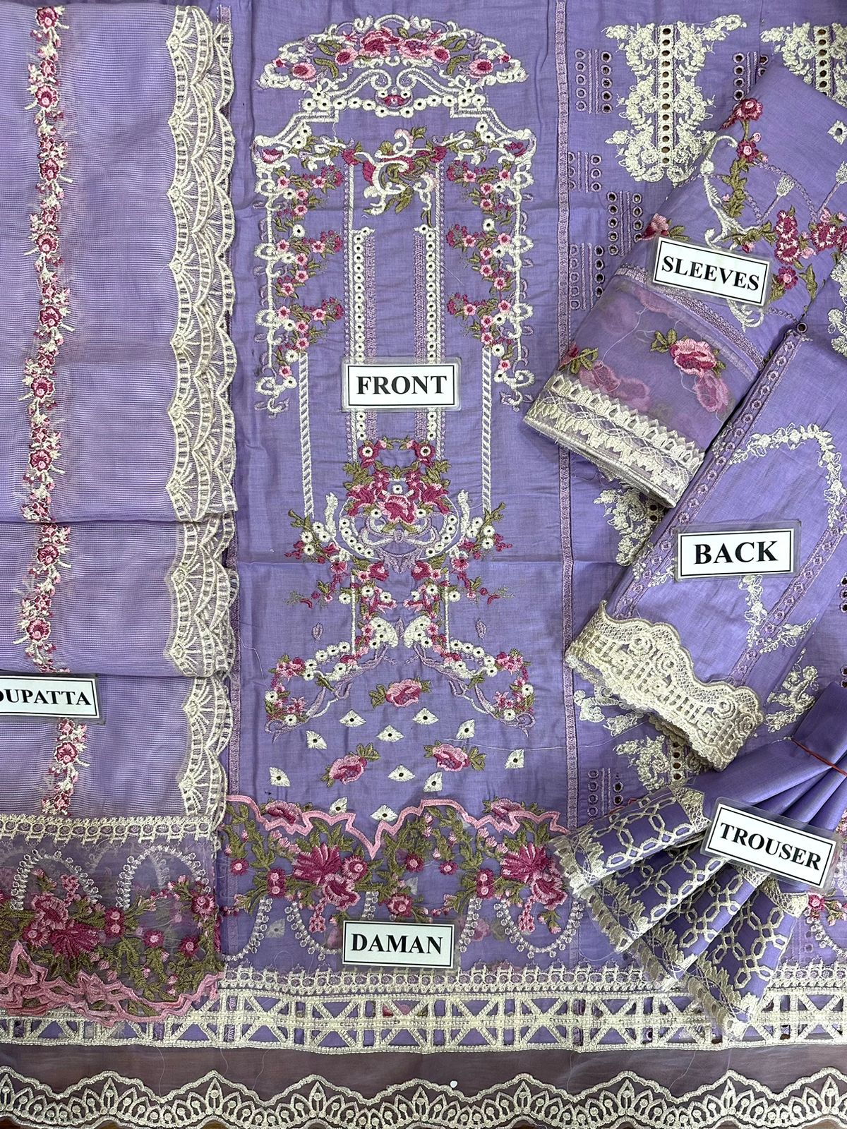 Elaf Luxury ChikenKari Lawn 3 PC Unstitched 
